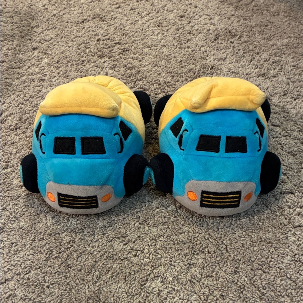 Plush Blue & Yellow Toy Truck Slippers size 11-12 Kids Soft Vehicle house shoe